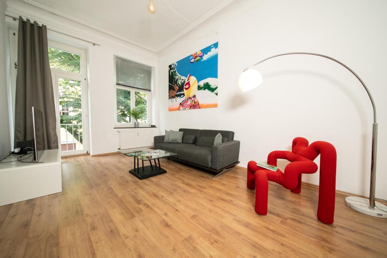 White 60 Qm Apartment - Zentral - Balkon - Messe Düsseldorf Buitenkant foto